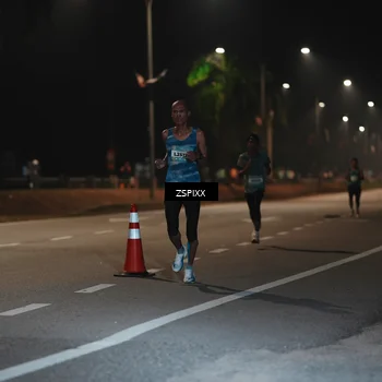 Runner Photo 5909479