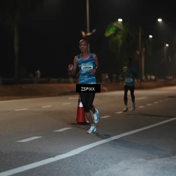 Runner Photo 5909506