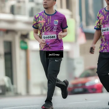 Runner Photo 5909512