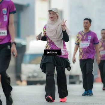 Runner Photo 5909513