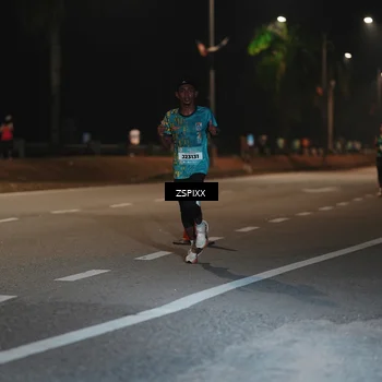 Runner Photo 5909532