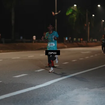 Runner Photo 5909535