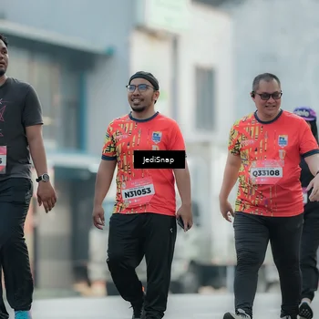 Runner Photo 5909556