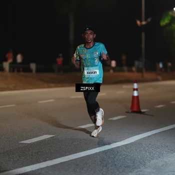 Runner Photo 5909573