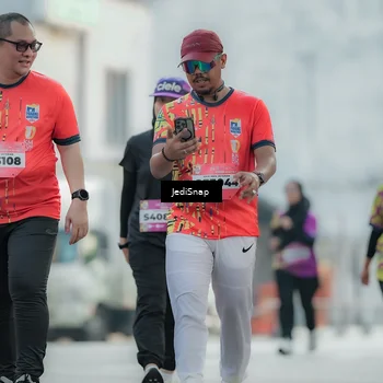 Runner Photo 5909600