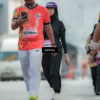 Runner Photo 5909613