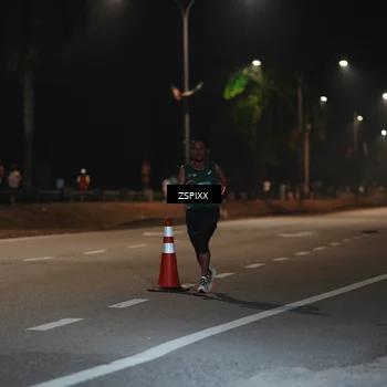 Runner Photo 5909621