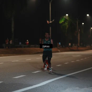 Runner Photo 5909629