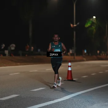 Runner Photo 5909641