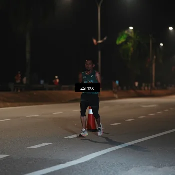 Runner Photo 5909645