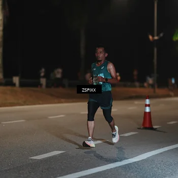 Runner Photo 5909650