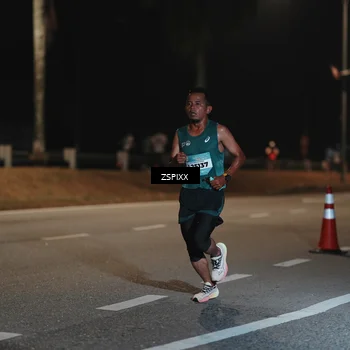 Runner Photo 5909664