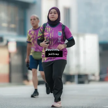 Runner Photo 5909697