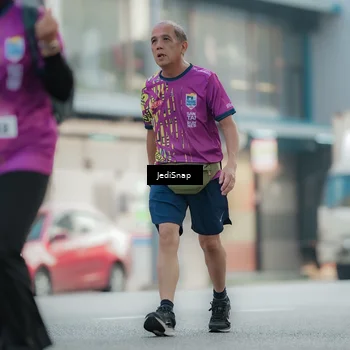 Runner Photo 5909704