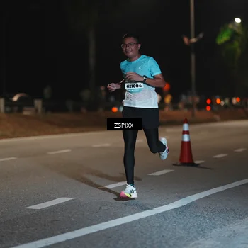 Runner Photo 5909715