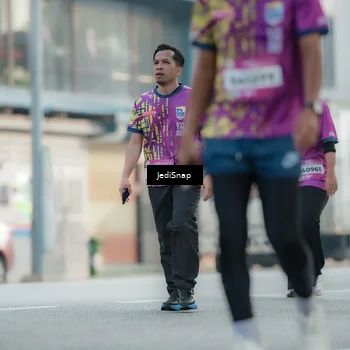 Runner Photo 5909739