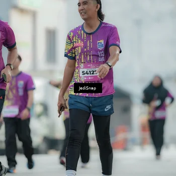 Runner Photo 5909740
