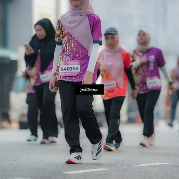 Runner Photo 5909747