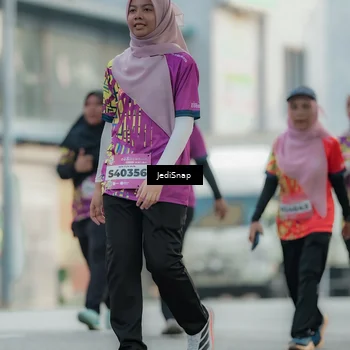 Runner Photo 5909761