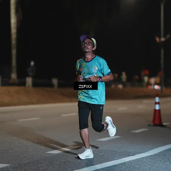 Runner Photo 5909777