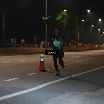 Runner Photo 5909789