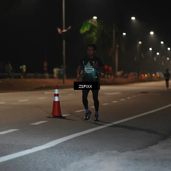 Runner Photo 5909818