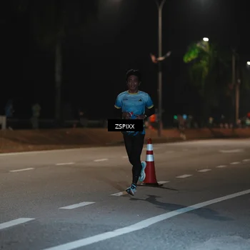 Runner Photo 5909848
