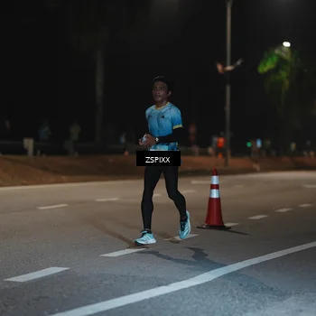 Runner Photo 5909870