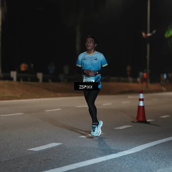 Runner Photo 5909871
