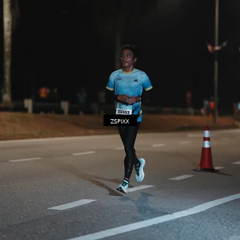 Runner Photo 5909877