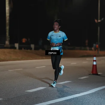 Runner Photo 5909880