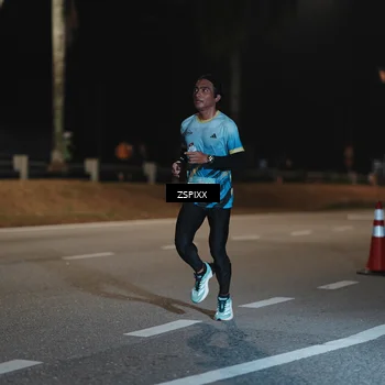 Runner Photo 5909883