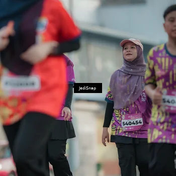 Runner Photo 5909884