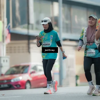 Runner Photo 5909915