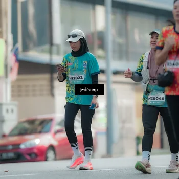 Runner Photo 5909919