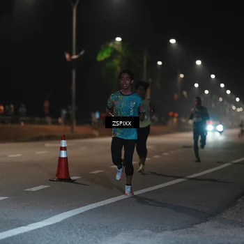 Runner Photo 5909923