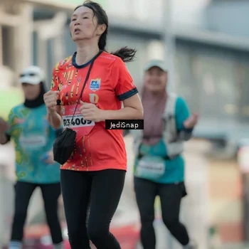 Runner Photo 5909932