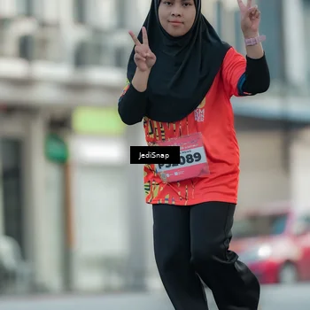 Runner Photo 5909949