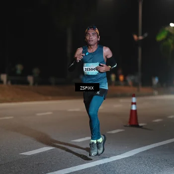 Runner Photo 5910001