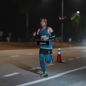 Runner Photo 5910002