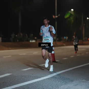 Runner Photo 5910019