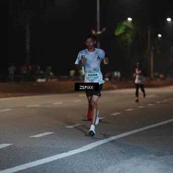 Runner Photo 5910022