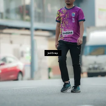 Runner Photo 5910042