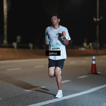 Runner Photo 5910044