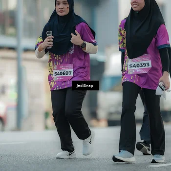 Runner Photo 5910048