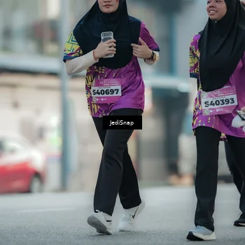 Runner Photo 5910055