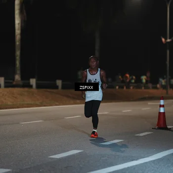 Runner Photo 5910062