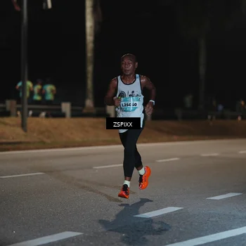 Runner Photo 5910083