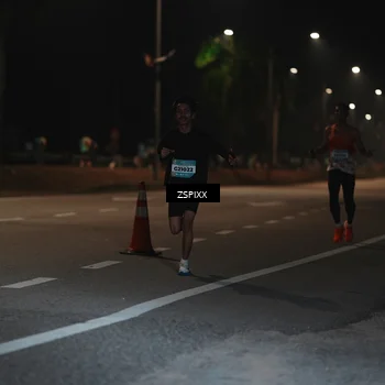 Runner Photo 5910100