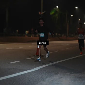 Runner Photo 5910104